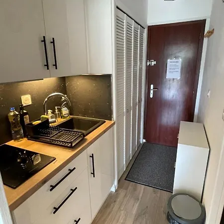 Cosy 25 M2 Oriente Sud Entierement Renove דירה